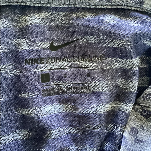 Nike Zonal Cooling Shirt - Picture 4 of 4